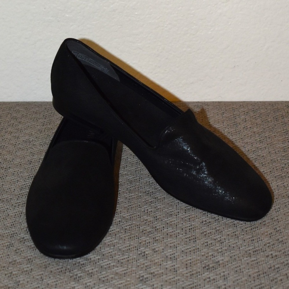 Vionic Black Willa II Slip On Flats Size 10 Shimmer Textured Textile